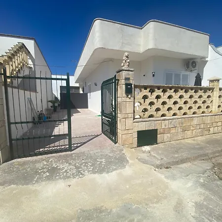 Hébergement de vacances La Da Francesco Sant Isidoro (Apulia)